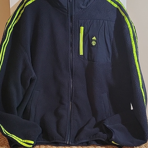 Adidas. MANCHESTER UNITED. Men's fleece with full zipper. - Picture 6 of 8